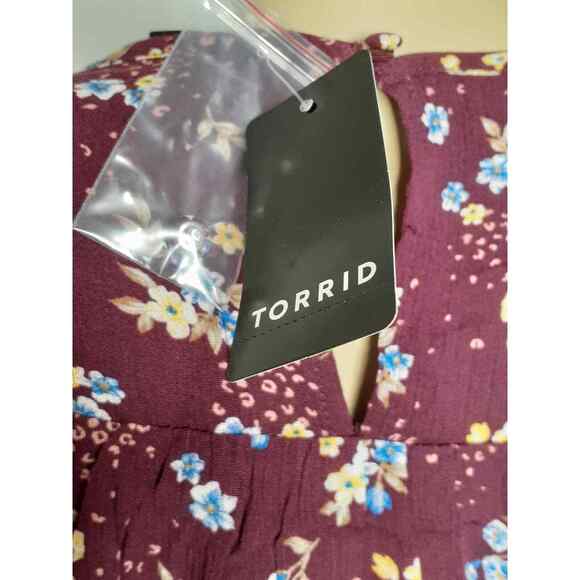NEW TORRID Blouse Top 2X‎ Tiered Floral Boho Peasant Flowy Cottagecore Burgundy - Picture 8 of 11